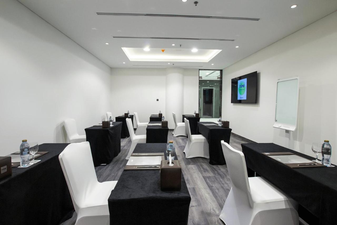 Time Onyx Hotel Apartments Dubai Ngoại thất bức ảnh